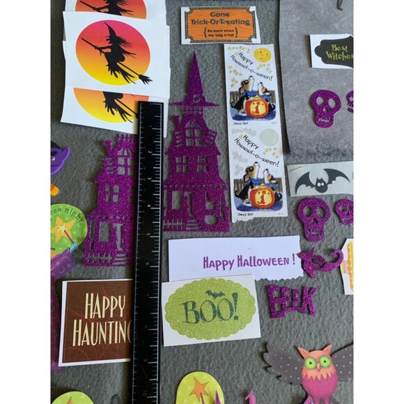 Deluxe Halloween Craft Kit With Glitter Stickers Paper Cutouts & Cards - Picture 8 of 14